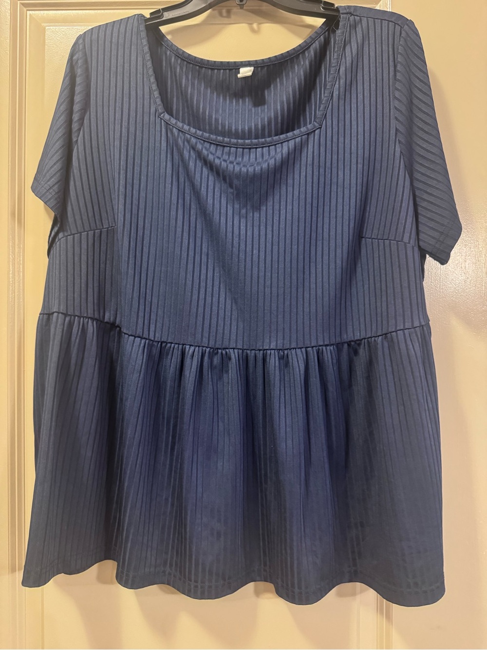 Women's Navy Short Sleeve Peplum Tunic Top